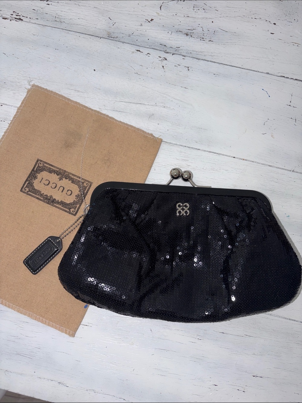 Coach Julia 44475 Black Sequin Kiss-Lock Evening Clutch missing strap has toggle